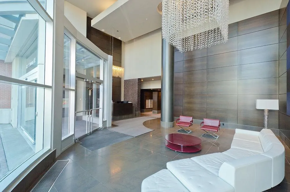 Appartamento Executive Suites By Roseman - Keynote YYC Canada