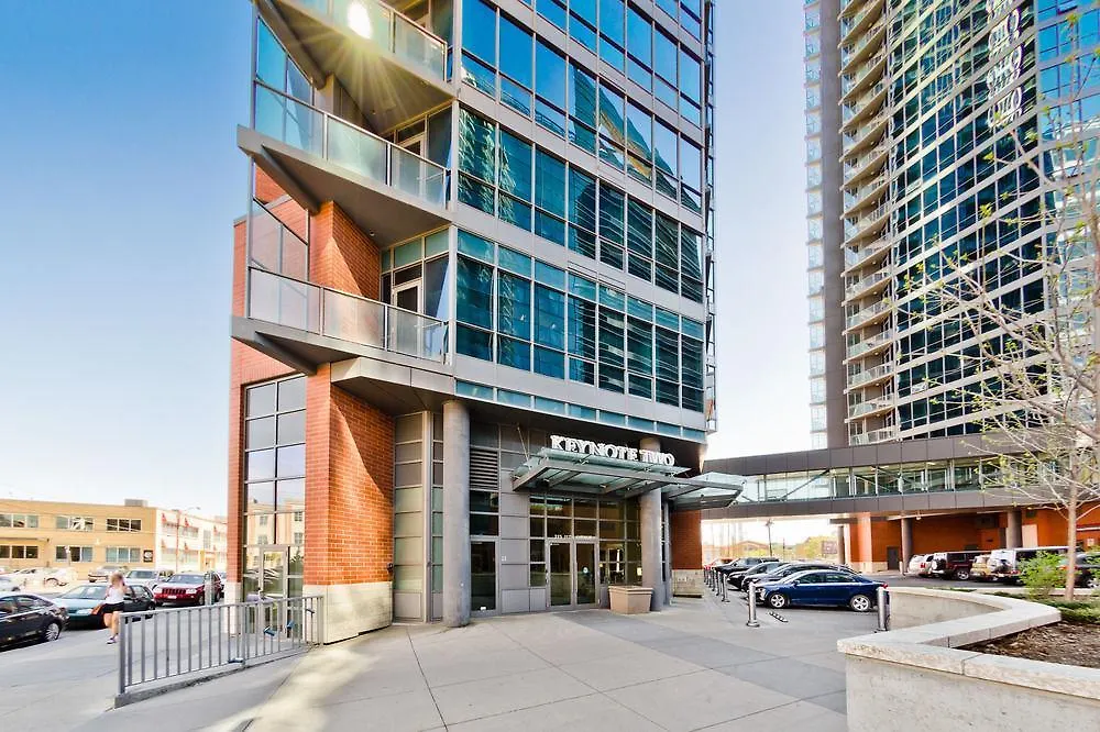 Executive Suites By Roseman - Keynote YYC Canada